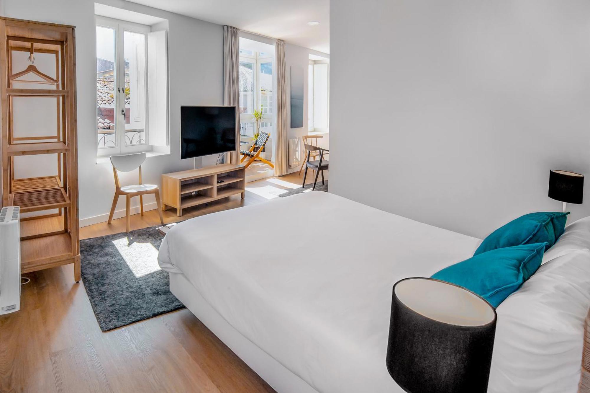 Snoe Hotel Camino Do Eume Apartamentos ปวนเตดูเม ภายนอก รูปภาพ