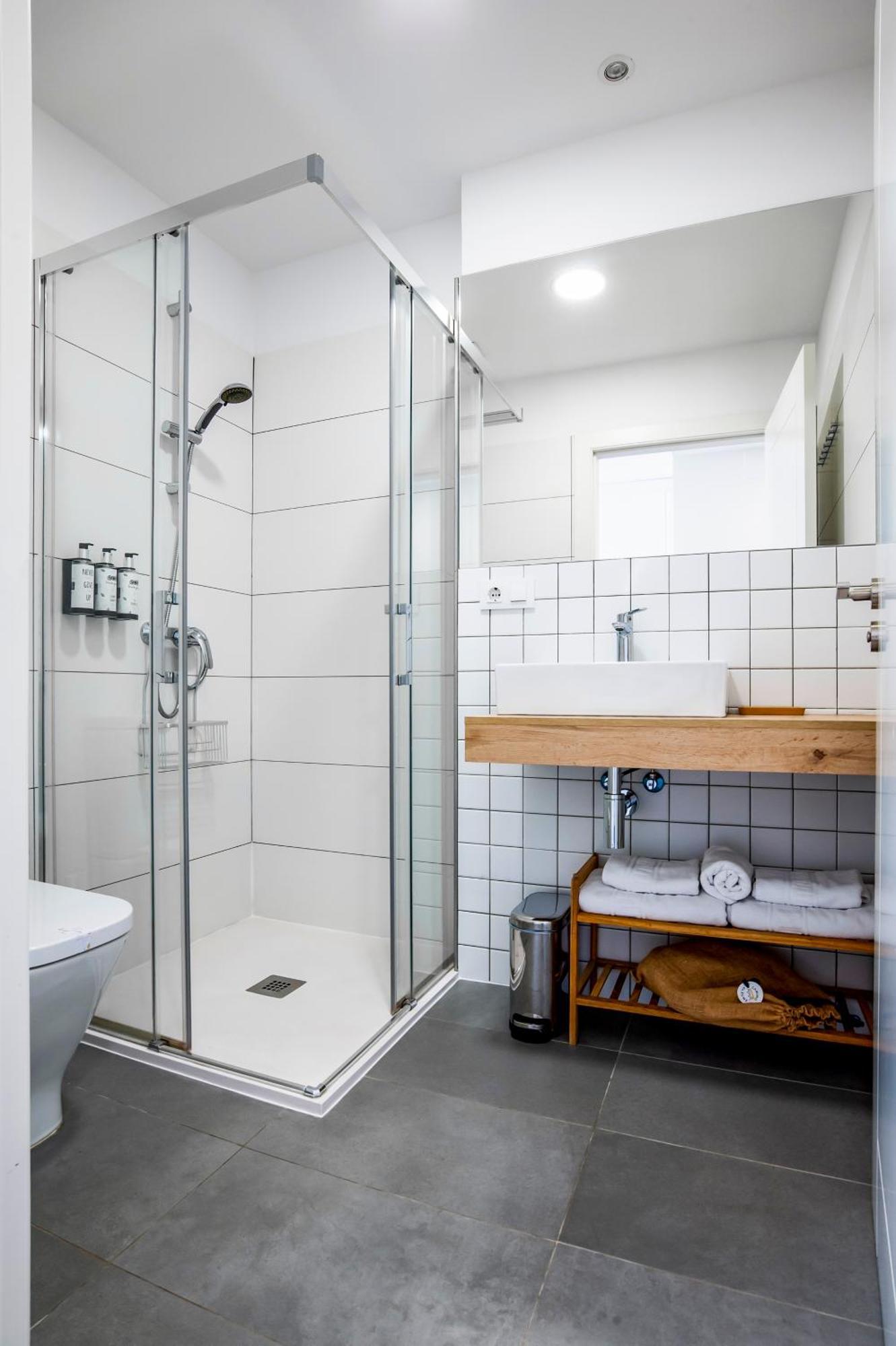Snoe Hotel Camino Do Eume Apartamentos ปวนเตดูเม ภายนอก รูปภาพ