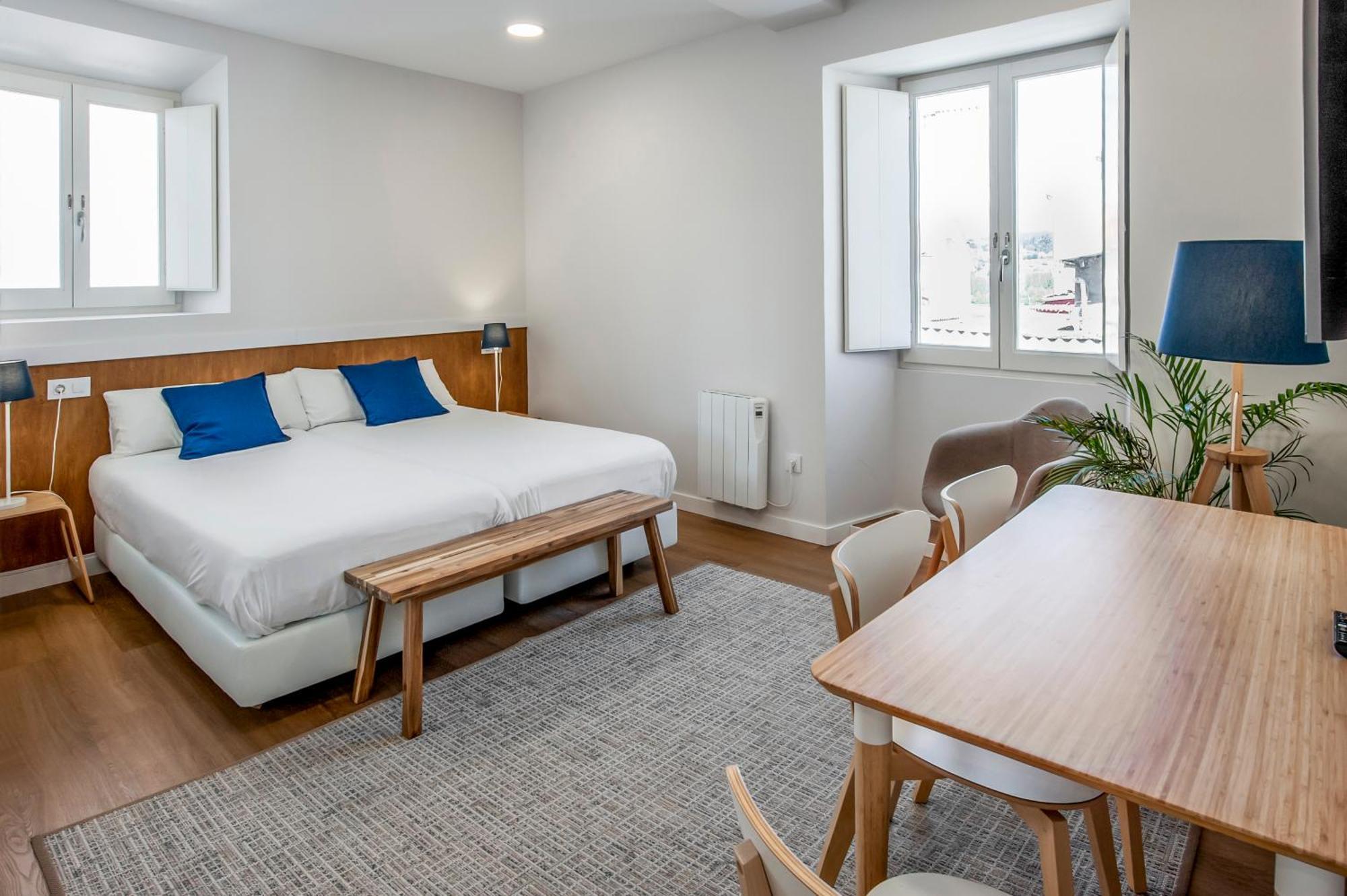 Snoe Hotel Camino Do Eume Apartamentos ปวนเตดูเม ภายนอก รูปภาพ
