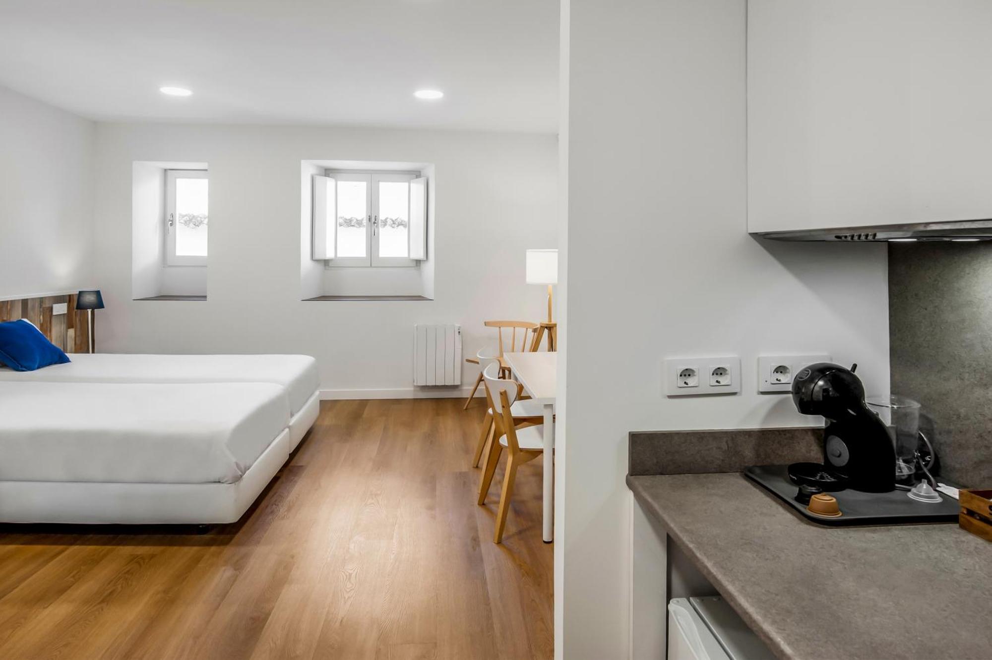 Snoe Hotel Camino Do Eume Apartamentos ปวนเตดูเม ภายนอก รูปภาพ